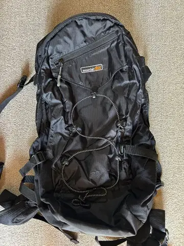 마운틴 닥스 28L 백팩 블랙