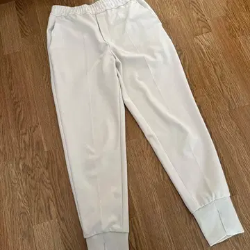 [앙피로] 최애 조그 팬츠 S 사이즈 아이보리