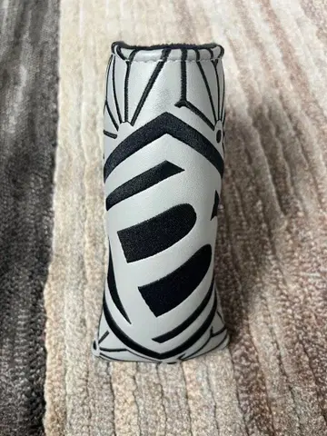 베티나르디 퍼터 커버