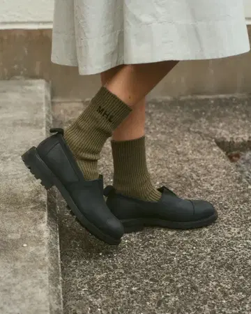 [ 미사용 새상품 ] 24SS 신상 마가렛호웰 가죽 신발 슬립온 36