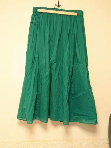 SOC 그린 플레어 스커트 L