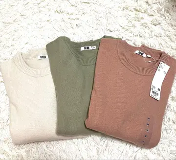 UNIQLO 프리미엄 라무 크롭 스웨터