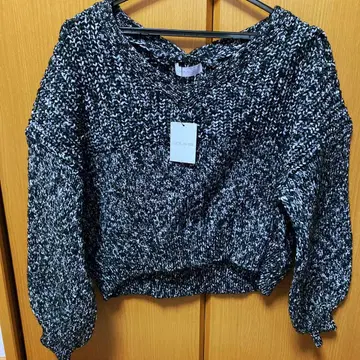 [미사용 새상품] CECIL McBEE 니트