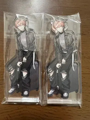 카라피치 우리 타워 콜라보 아크릴 스탠드