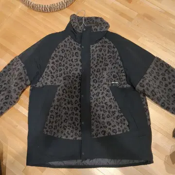 NIKO AND - 플리스 보아 자켓 레오파드 무늬