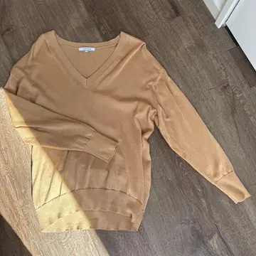 베이지 V넥 스웨터 사이즈 32