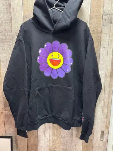 무라카미 다카시 x J.balvin 후드티 카이카이키키