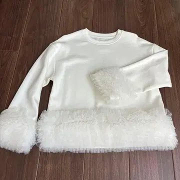 볼륨 튤 프릴 풀오버