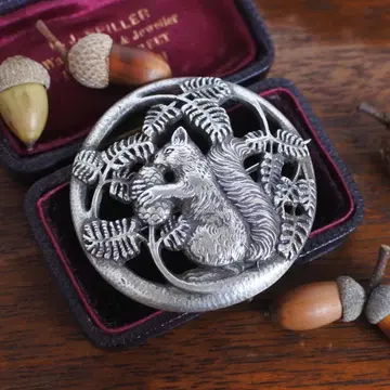 노르웨이*북유럽 앤티크 브로치*실버 브로치*다람쥐*동물*애니멀