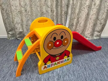 호빵맨 미끄럼틀