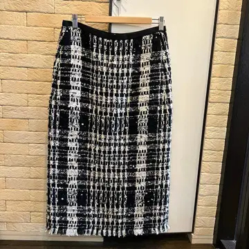 드로어 DRAWER 트위드 타이트 스커트 블랙 화이트 체크