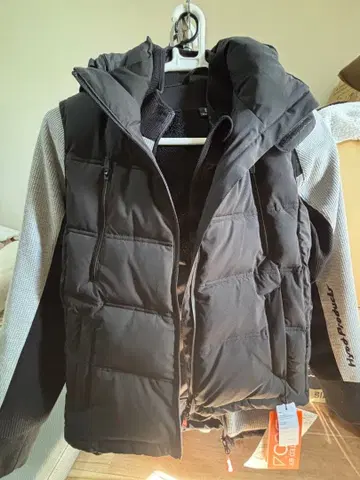 hyod 다운 자켓 새상품급 미사용 새상품