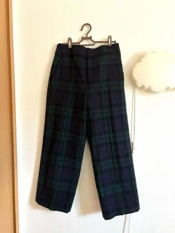 Ships Primary Navy Label 블랙워치 크롭 팬츠