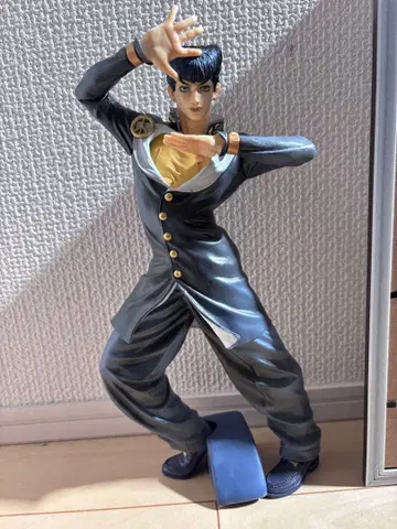 Grandista 죠죠의 기묘한 모험 피규어 히가시카타 죠스케