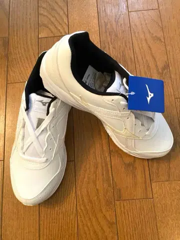 미즈노 트레이닝 슈즈 26.5cm 화이트 미사용 새상품 부활용 통학용