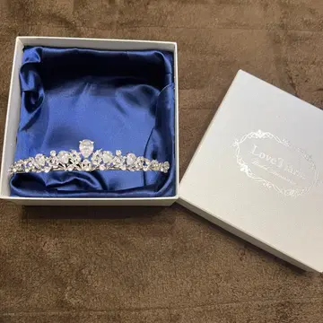 러브 티아라 퓨어 스파클 티아라