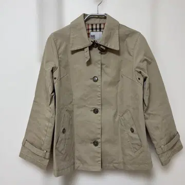 DAKS 베이지 트렌치 숏코트