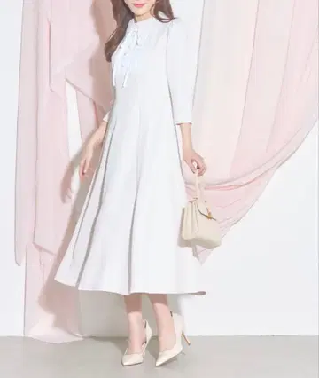 토코 클로젯 레이스 옷깃 x 리본 배색 요크 원피스 할인 가능