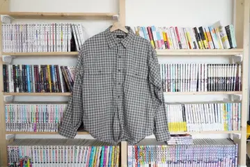 BEAMS 그레이 계열 체크 무늬 긴팔 셔츠