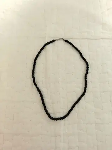 리튬옴 블랙 비즈 목걸이