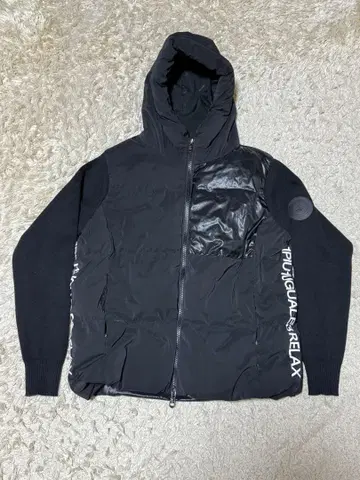 1PIU1UGUALE3 블랙 다운 자켓