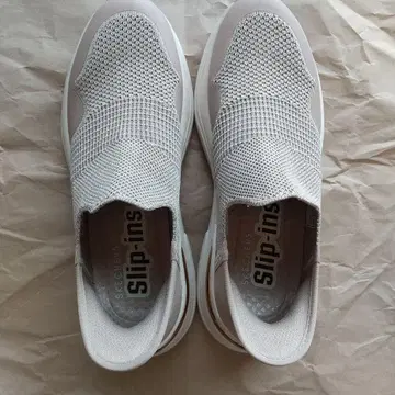 스니커즈 토프 골드 헤이즐 프리야 스케쳐스 슬립인