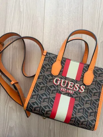 GUESS 숄더백 브라운/오렌지