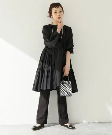 마레트 BYWARD 개더 슬리브 티어드 드레스 블랙 M 새상품급