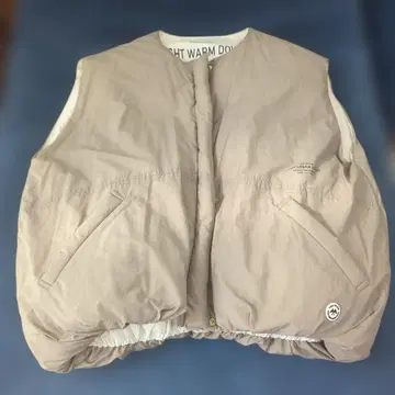 컨디션 최상 pual ce cin 경량 다운 베스트