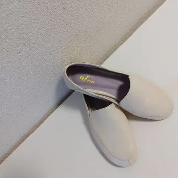 아이보리 슬립온 가죽 23.0