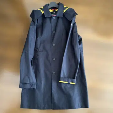 빅토리녹스 후드 부착 스텐카라 코트