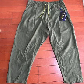 Champion C3-U202 올리브 L