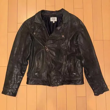 Armani 가죽 자켓 라이더 자켓
