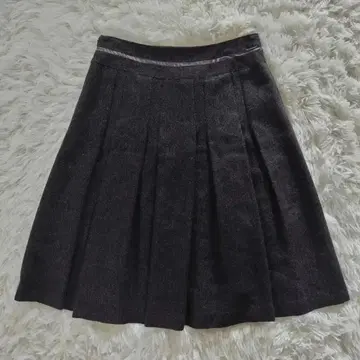 새상품급 선착순 로트레아몽 플리츠 미니 스커트 S 사이즈 그레이