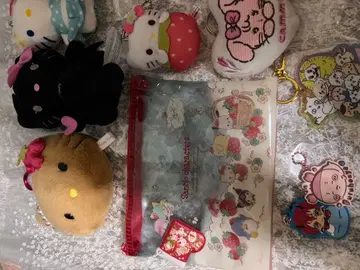 산리오 캐릭터 봉제 인형 세트 8개