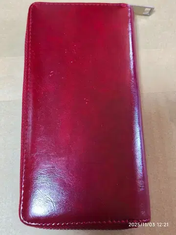 장지갑 가죽 빨간색