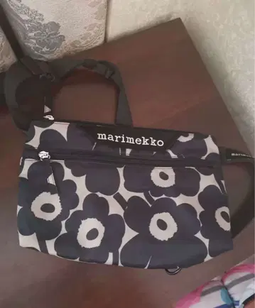 marimekko 꽃무늬 숄더백