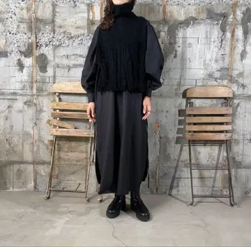 [ 11/20~24 가격 인하 중 ] HYKE*리브 터틀넥 프린지 케이프