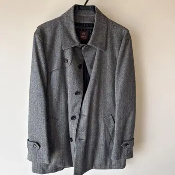 다케오 키쿠치 코트