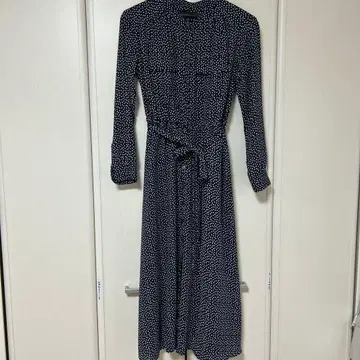 BANANA REPUBLIC 도트 무늬 긴팔 원피스 00