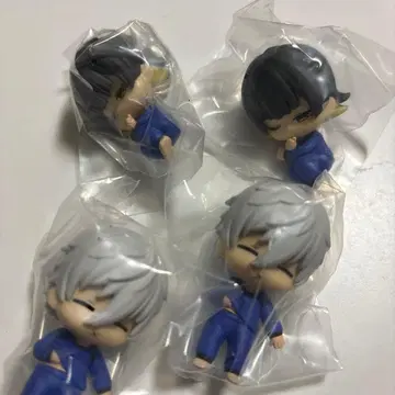 나기 세이시로 잠자는 대원 블루 록 바치라 메구루