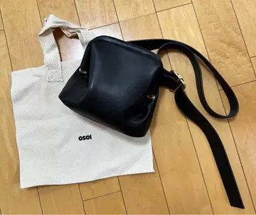 [ OSOI ] 브로트 백 바디백 블랙 블랙
