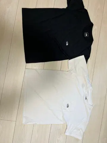 THE NORTH FACE 반팔 티셔츠 L 사이즈 2개 세트