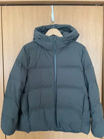 유니클로 다운 자켓