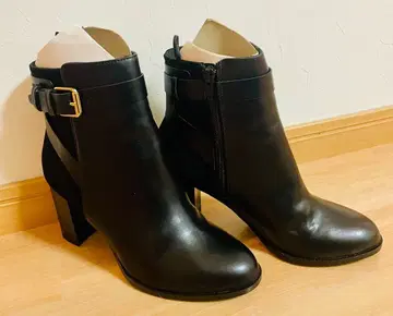 새상품 미사용 [ H&M ] 블랙 백 지퍼 부티 23cm