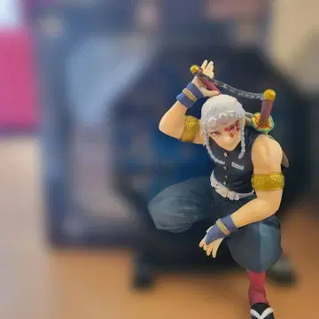 귀멸의 칼날 피규어 우즈이 텐겐 귀멸의 마음 제일복권