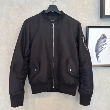 EMODA 개더 벌키 폼 MA-1