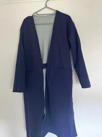 사이드 버튼 리버 코트