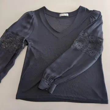 다마 컬렉션 실크 레이스 슬리브 블랙 긴팔 상의