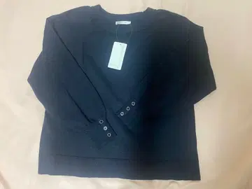 새상품 CARRIERE 세련된 라메 믹스 네이비 래글런 슬리브 니트